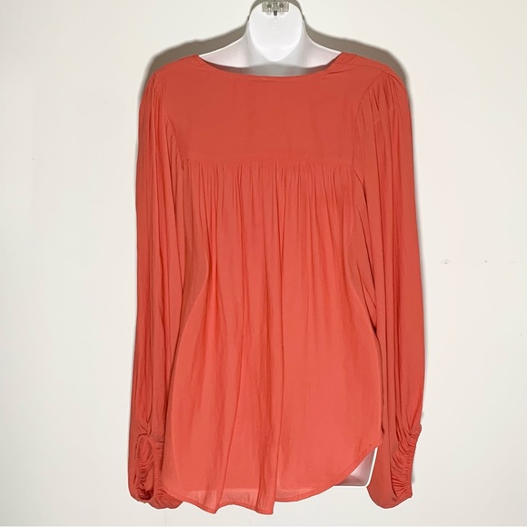 Free people slouchy cowl neck chiffon top in coral - Picture 5 of 9